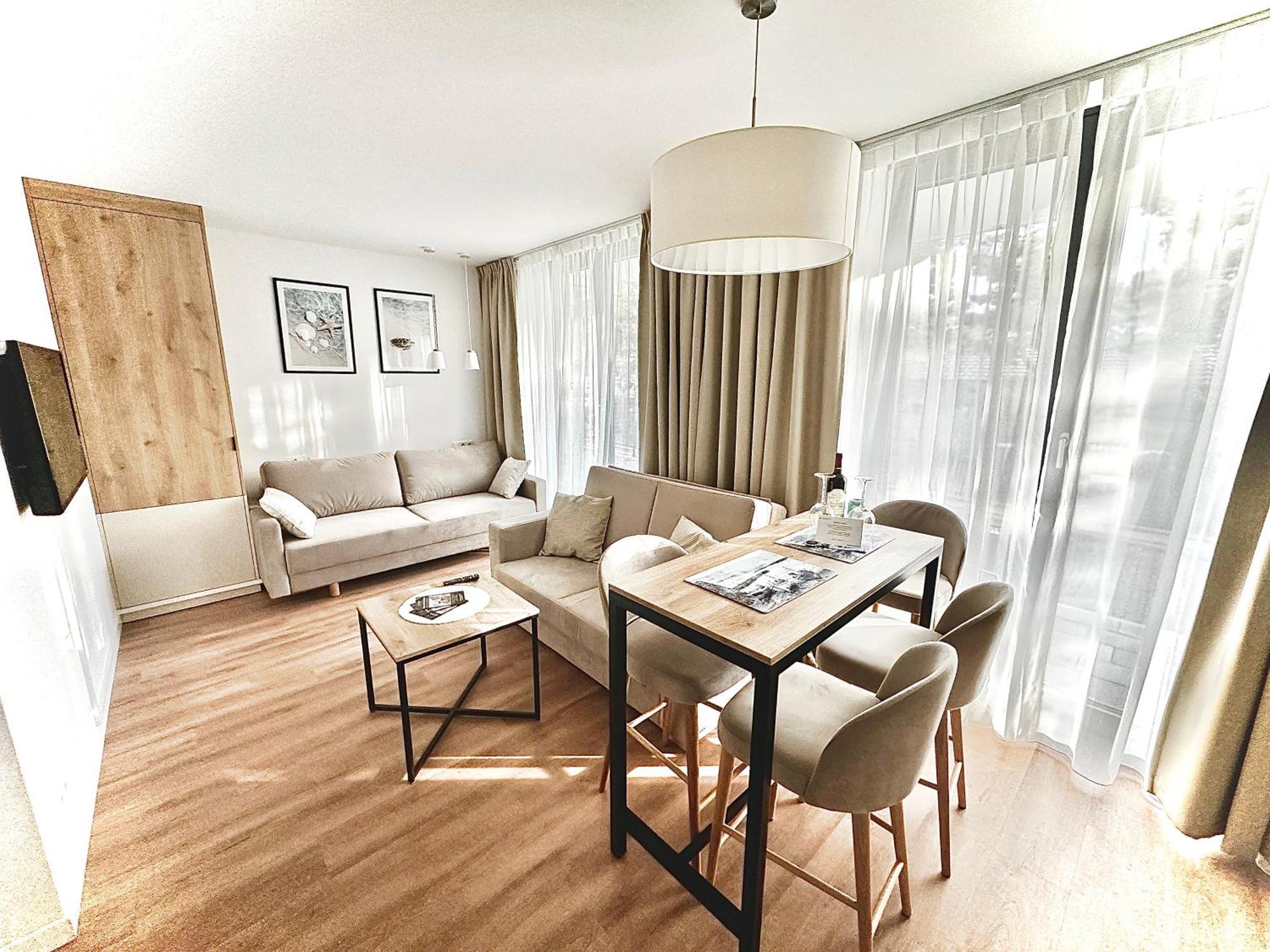 Jantaris B1 - Apartament 20M Od Plazy Mielno  Ngoại thất bức ảnh